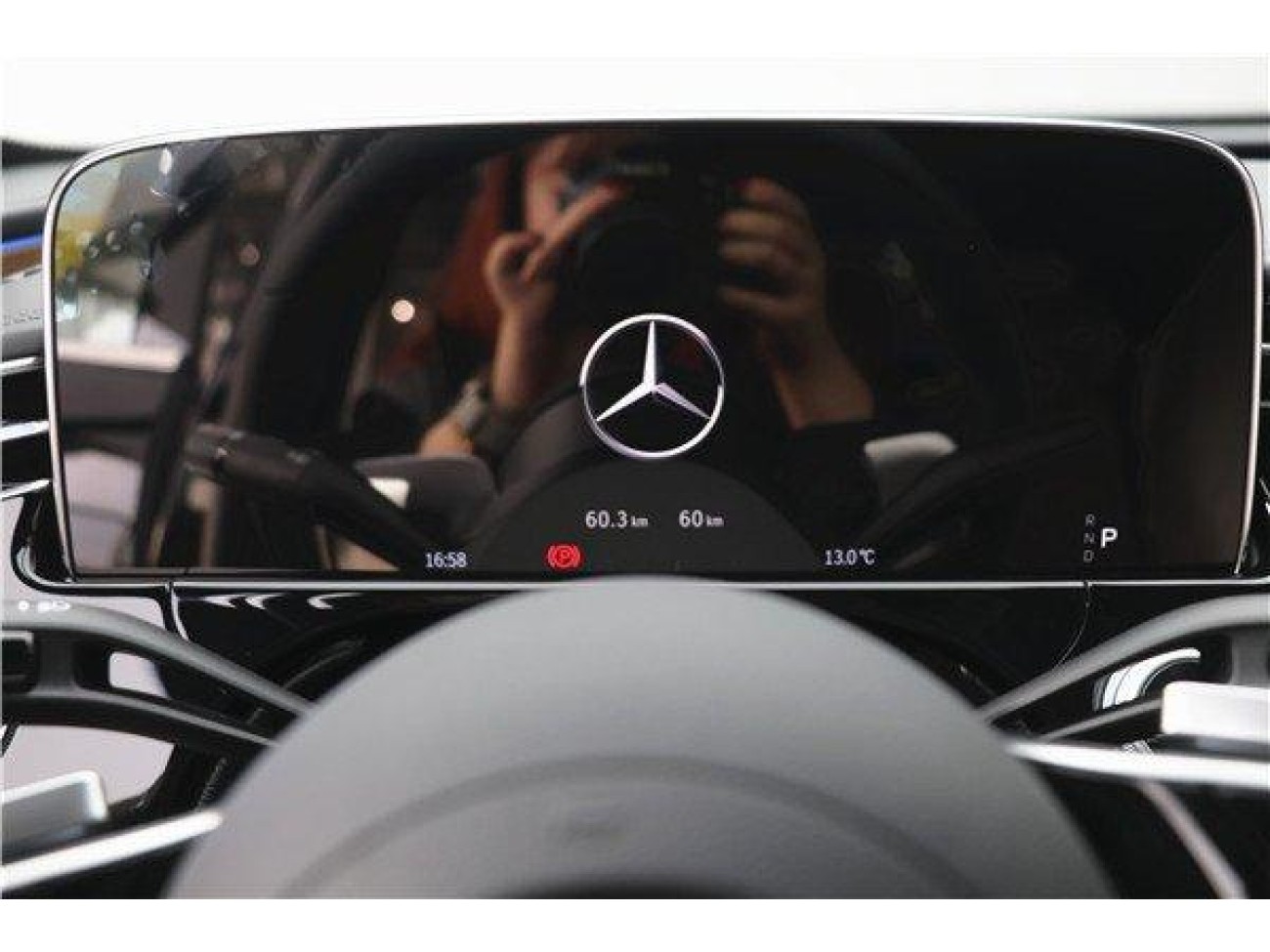 Mercedes-Benz E 300 L 2026