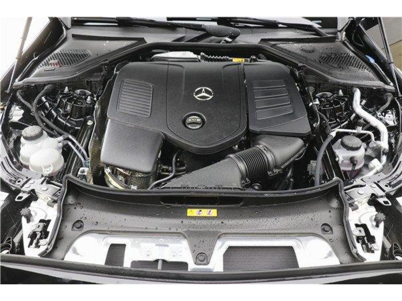 Mercedes-Benz E 300 L 2026