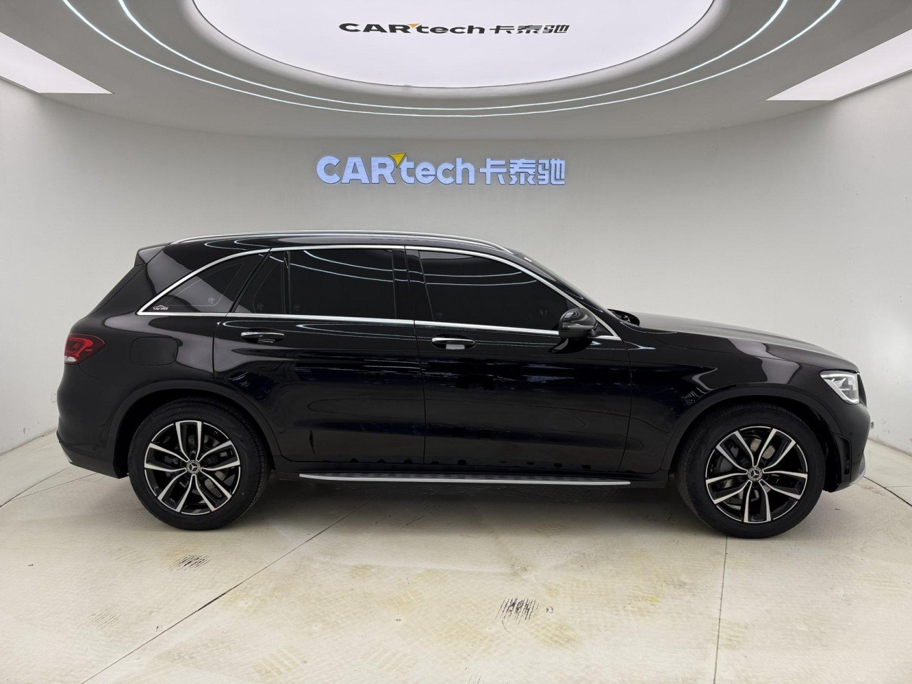 Mercedes-Benz GLC 260 L 2020