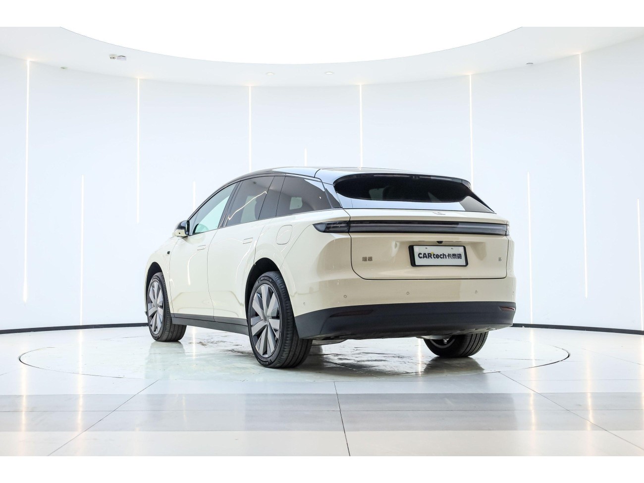 Li Auto i6 2025