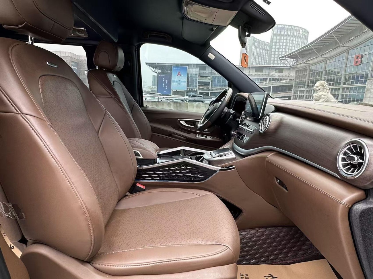 Mercedes-Benz 2021 2022