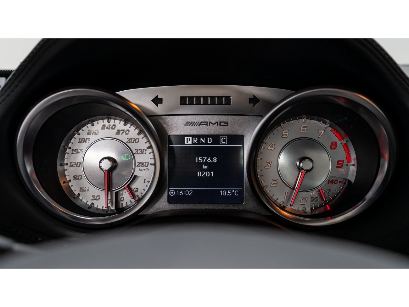 Mercedes-Benz S-Class 2025