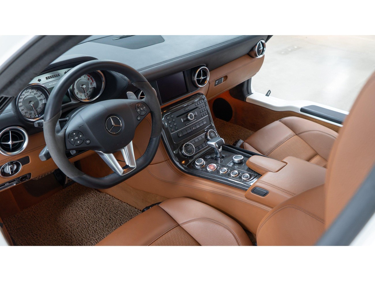 Mercedes-Benz S-Class 2025