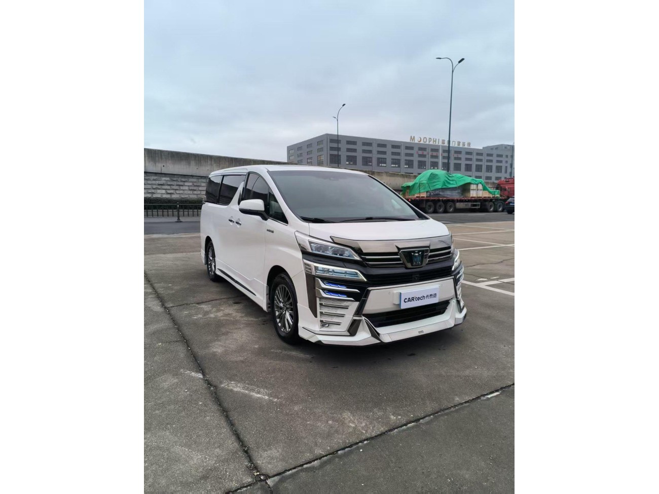 Toyota Vellfire 2022