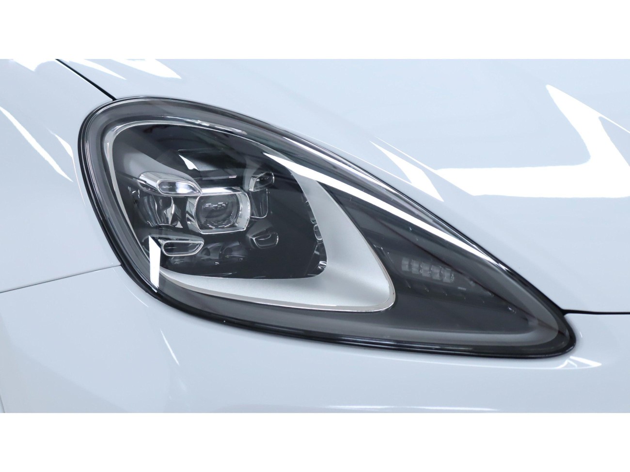 Porsche Cayenne 2023