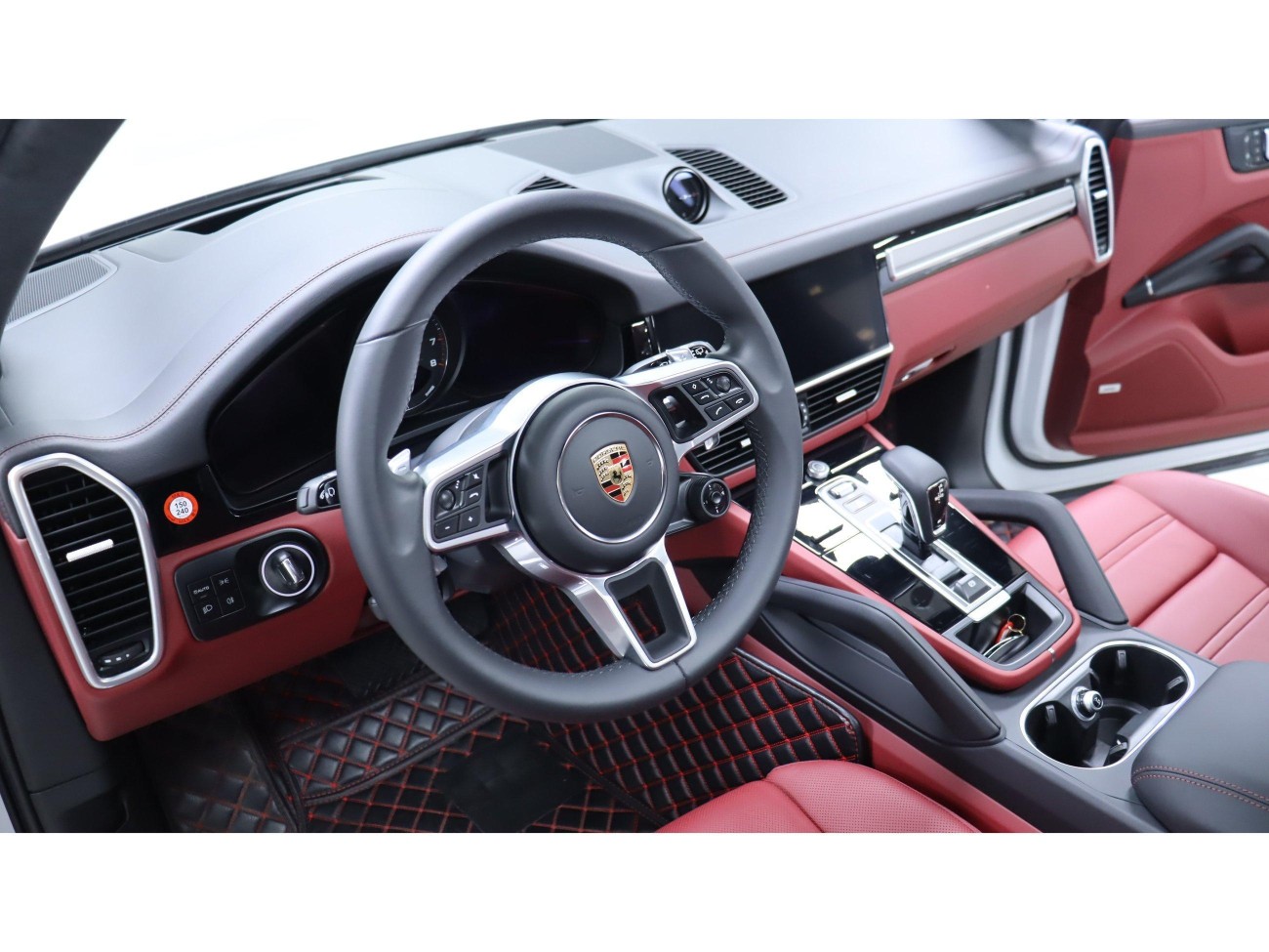 Porsche Cayenne 2023