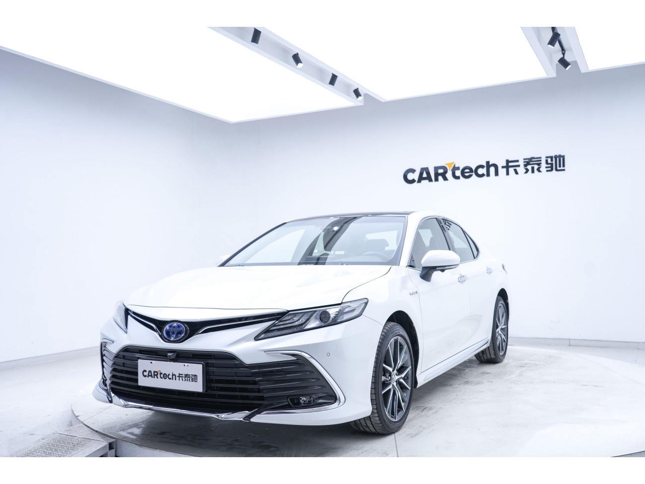 Toyota Camry 2024