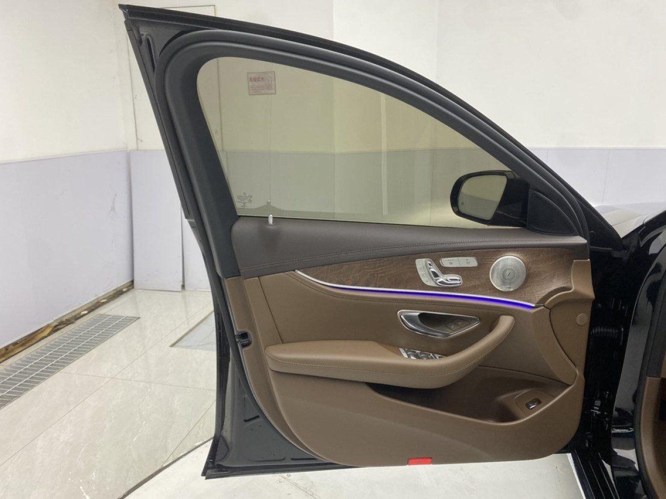 Mercedes-Benz E 300 L 2021