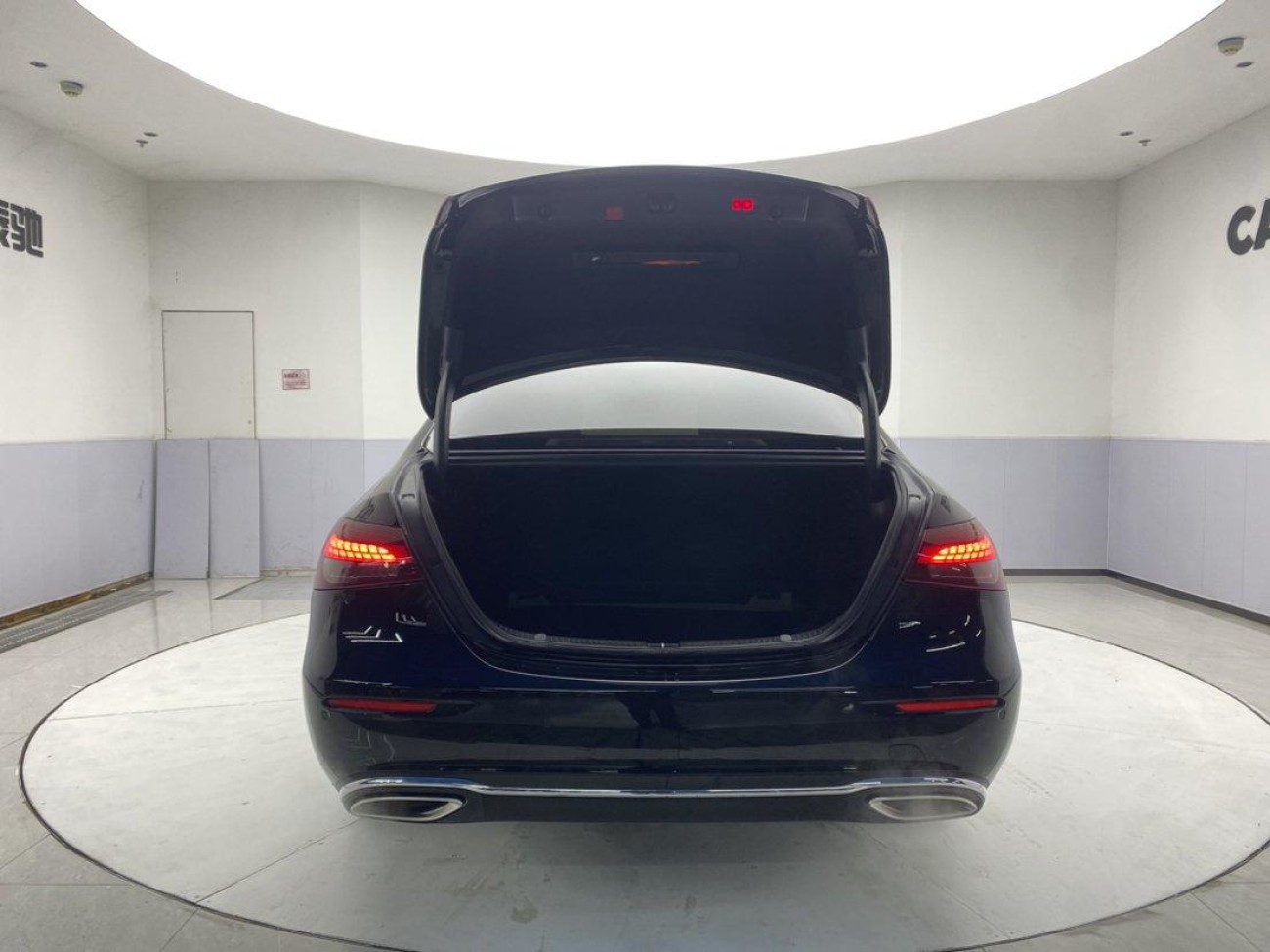 Mercedes-Benz E 300 L 2021