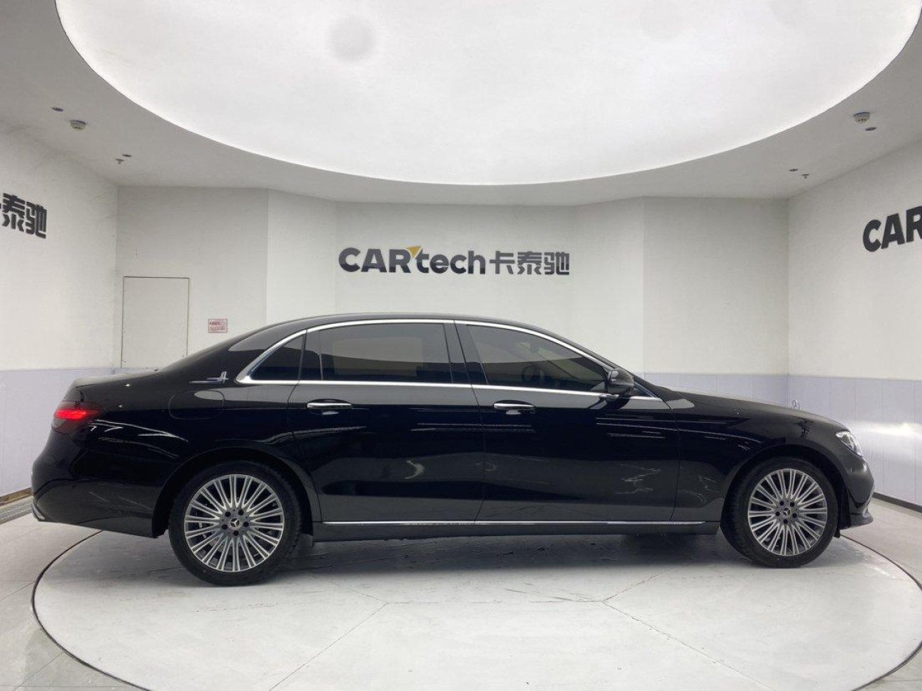 Mercedes-Benz E 300 L 2021