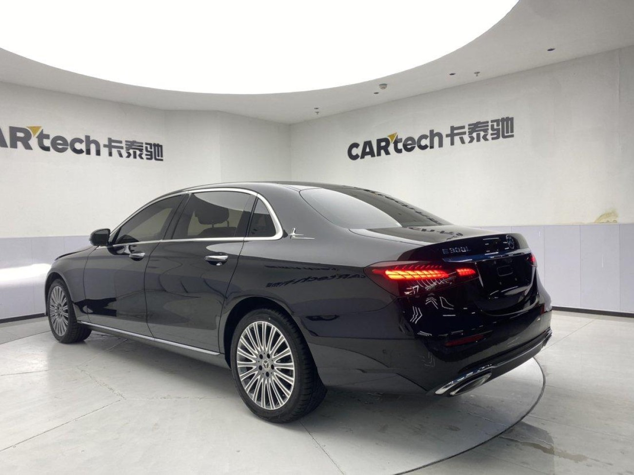 Mercedes-Benz E 300 L 2021