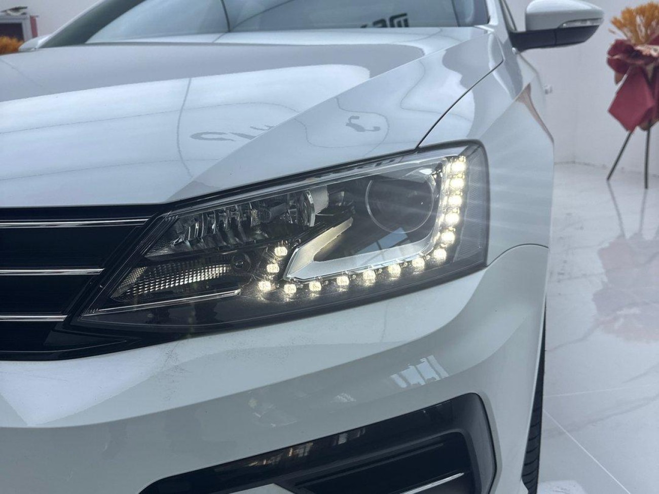 Volkswagen Sagitar 2019