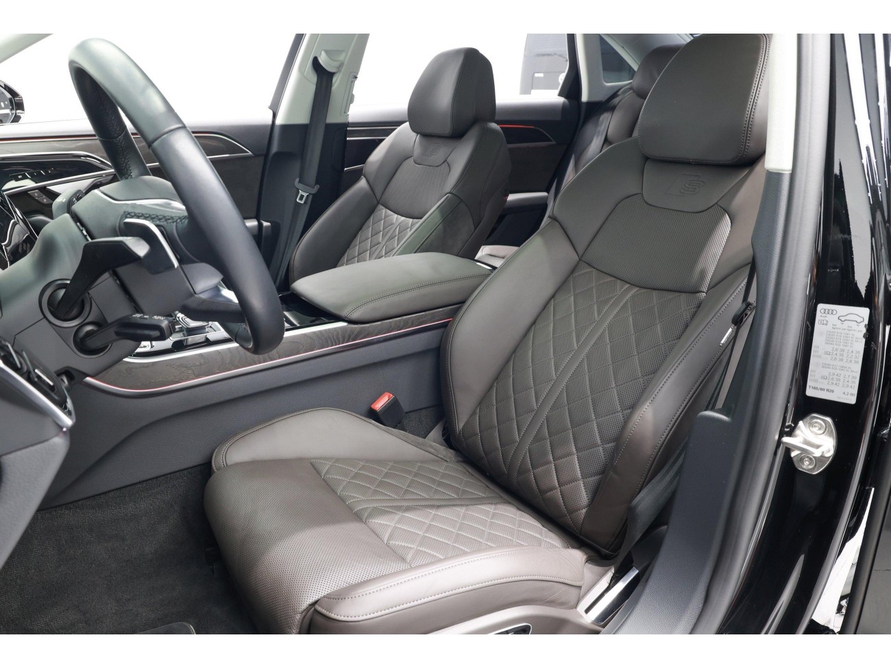 Audi A8L 50 TFSI 2022