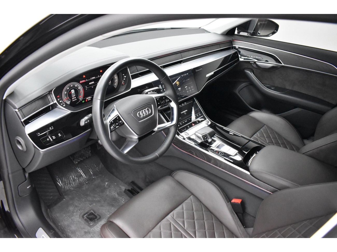 Audi A8L 50 TFSI 2022