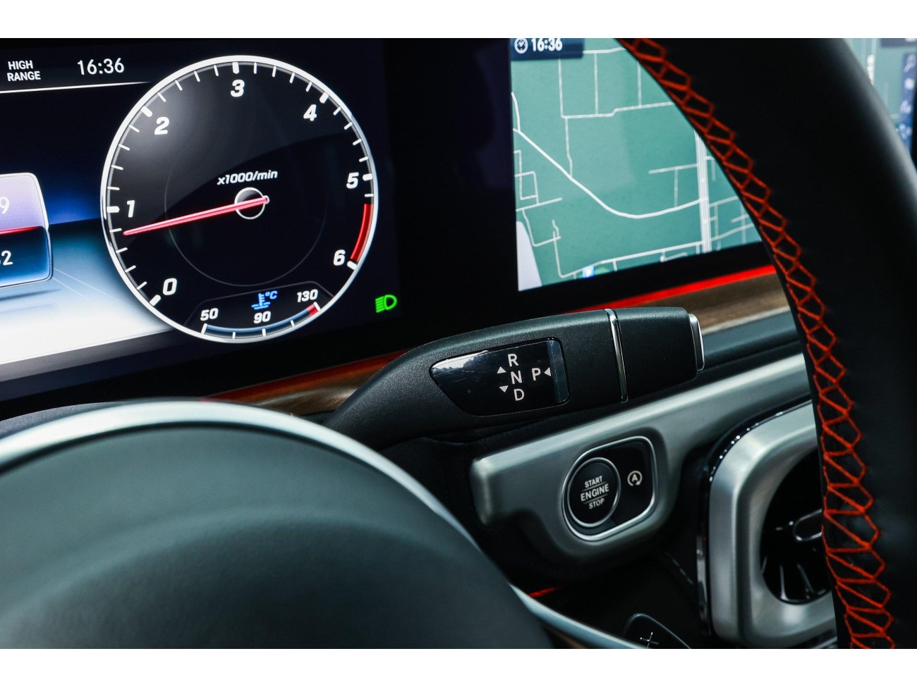 Mercedes-Benz G350d 2024