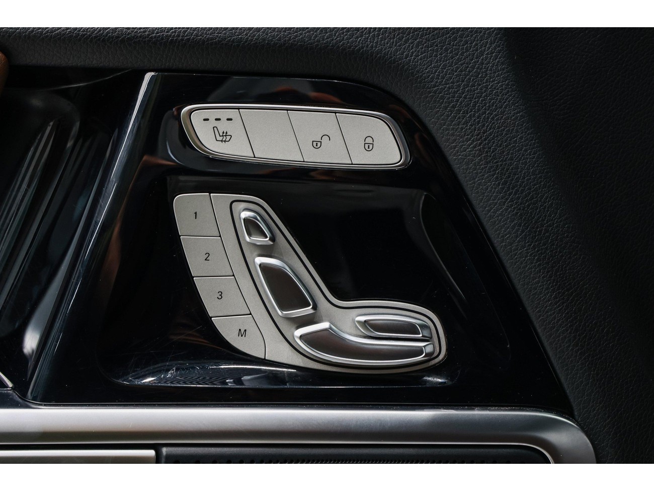 Mercedes-Benz G350d 2024