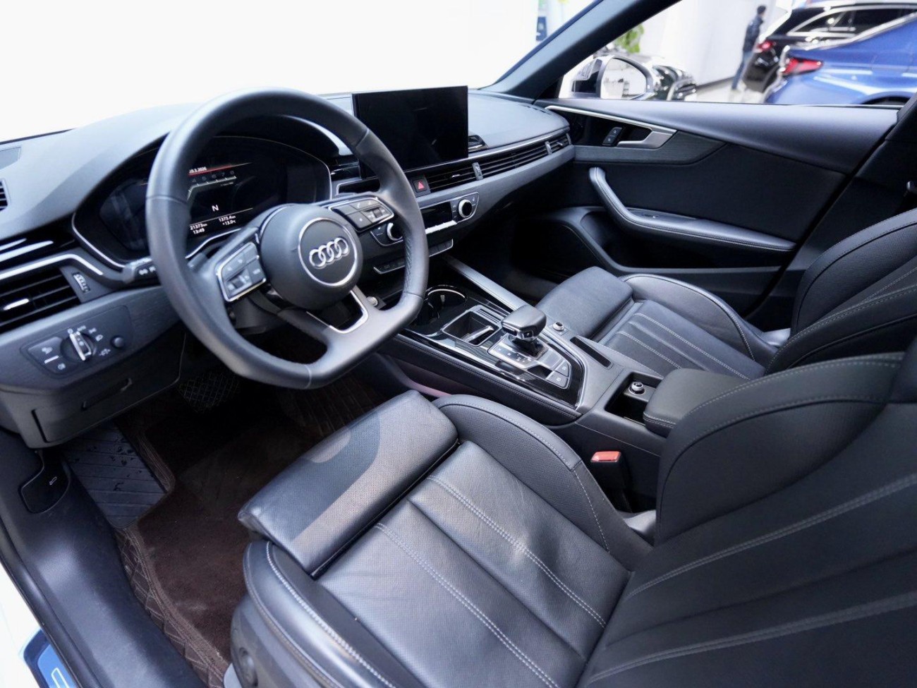 Audi A4L 40 TFSI 2023