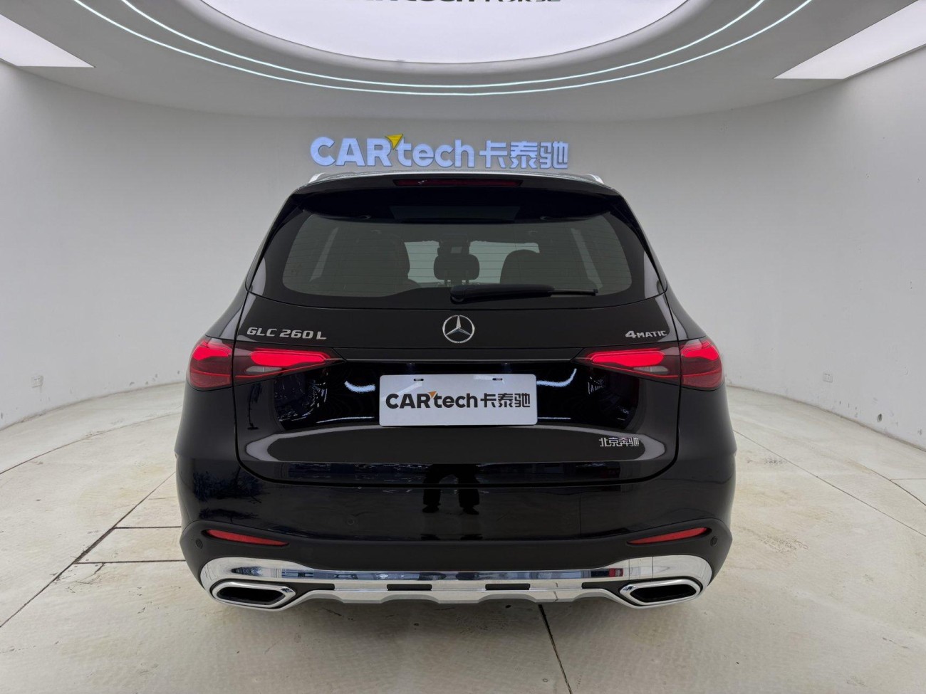 Mercedes-Benz GLC 260 L 2024