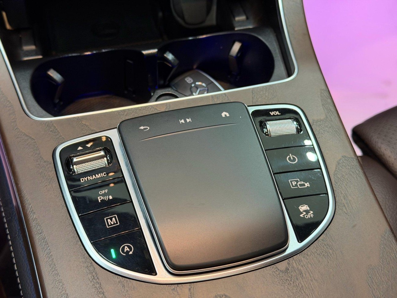 Mercedes-Benz GLC 260 L 2021