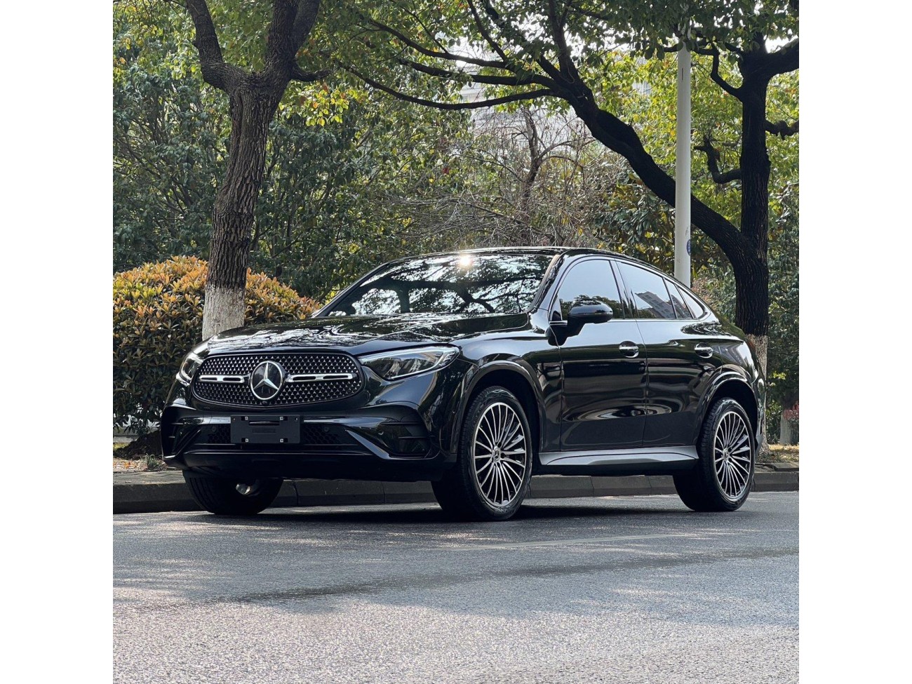 Mercedes-Benz GLC 300 4MATIC 2025