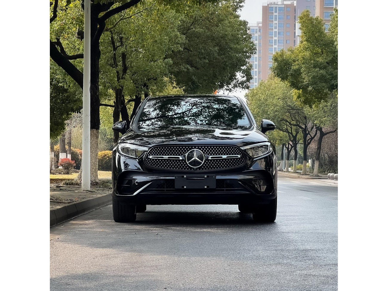 Mercedes-Benz GLC 300 4MATIC 2025