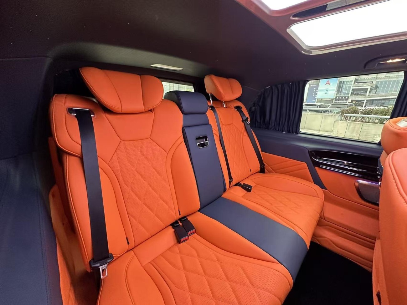 Mercedes-Benz 2024 2025