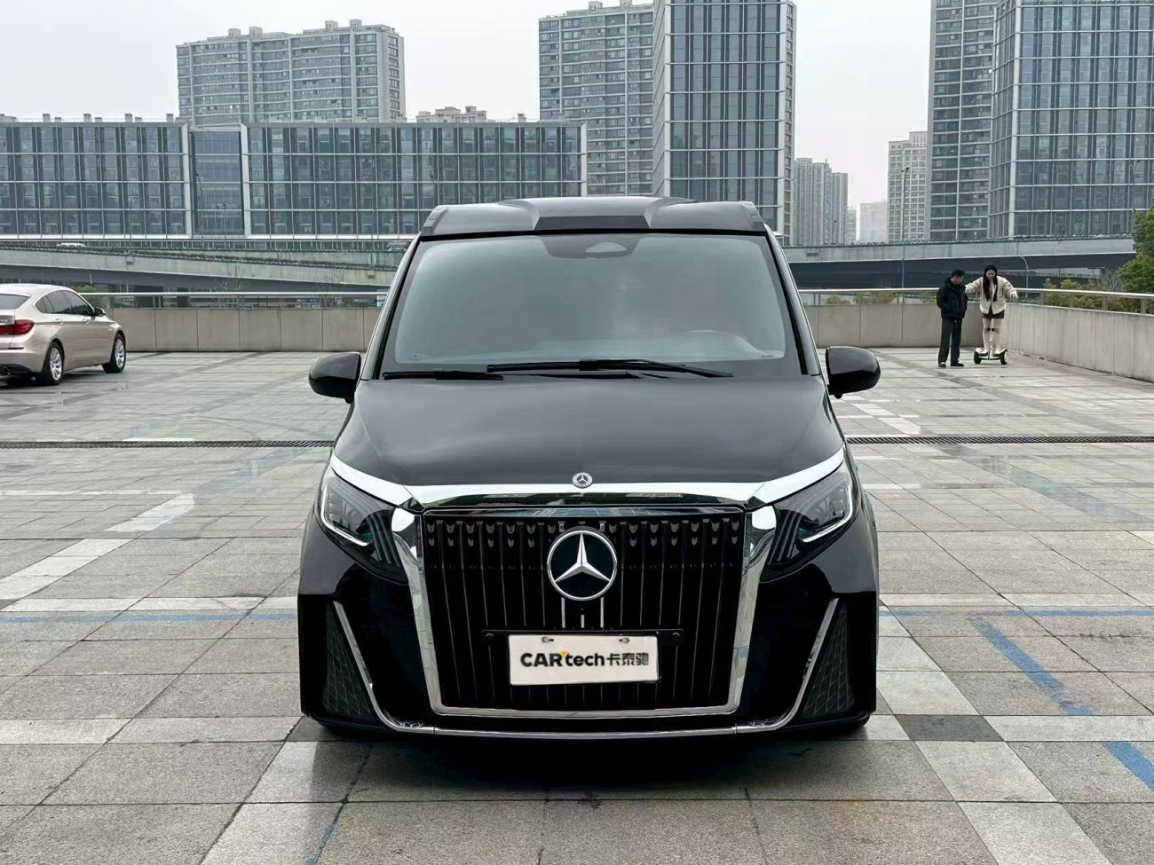 Mercedes-Benz 2024 2025