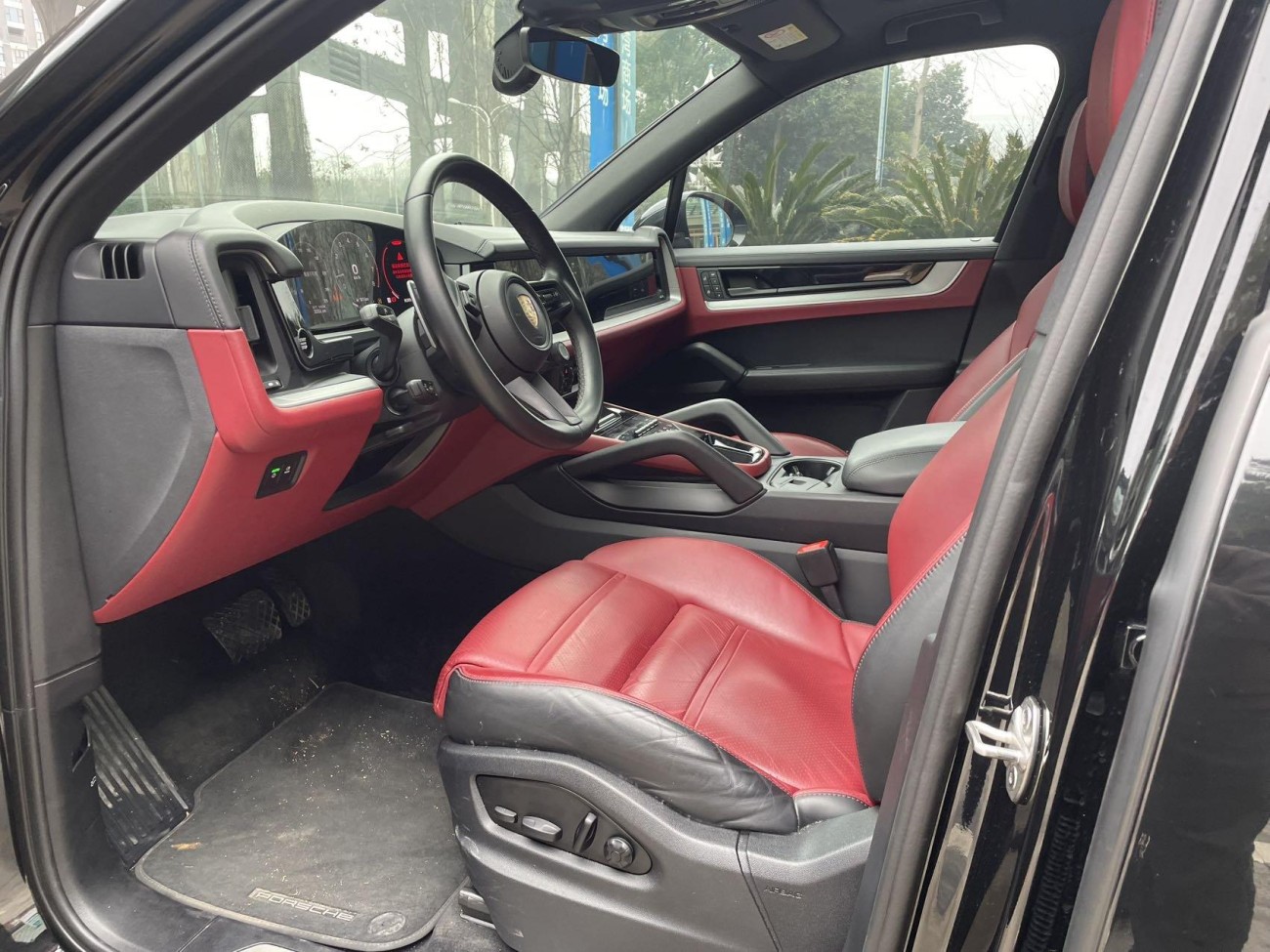 Porsche Cayenne 2023