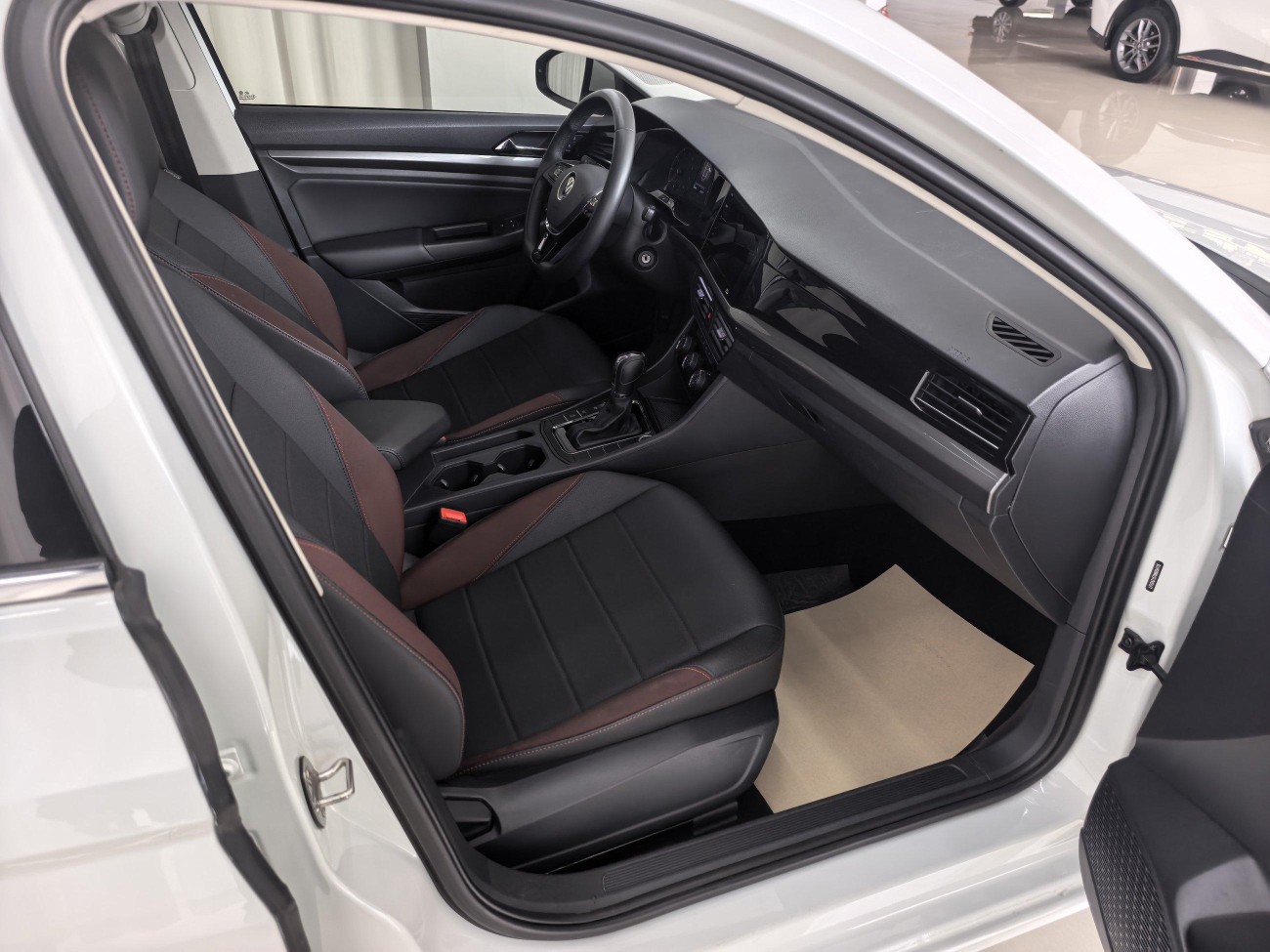 Volkswagen Bora 2021