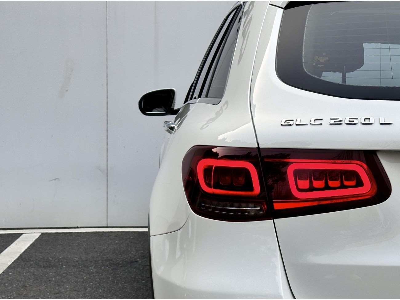 Mercedes-Benz GLC 260 L 2021