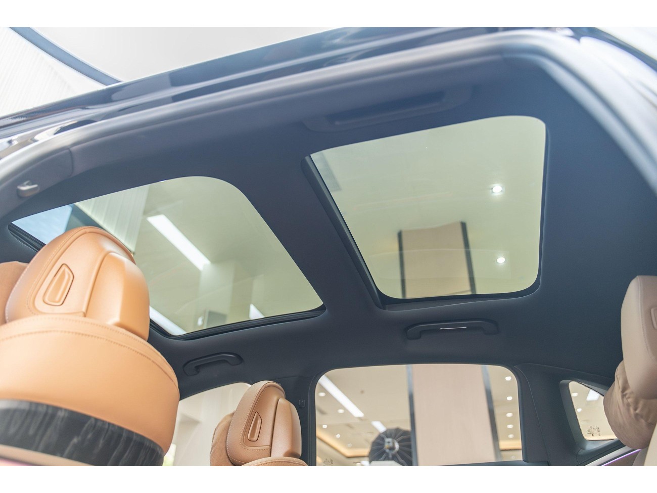 Mercedes-Benz E 350 e 2025