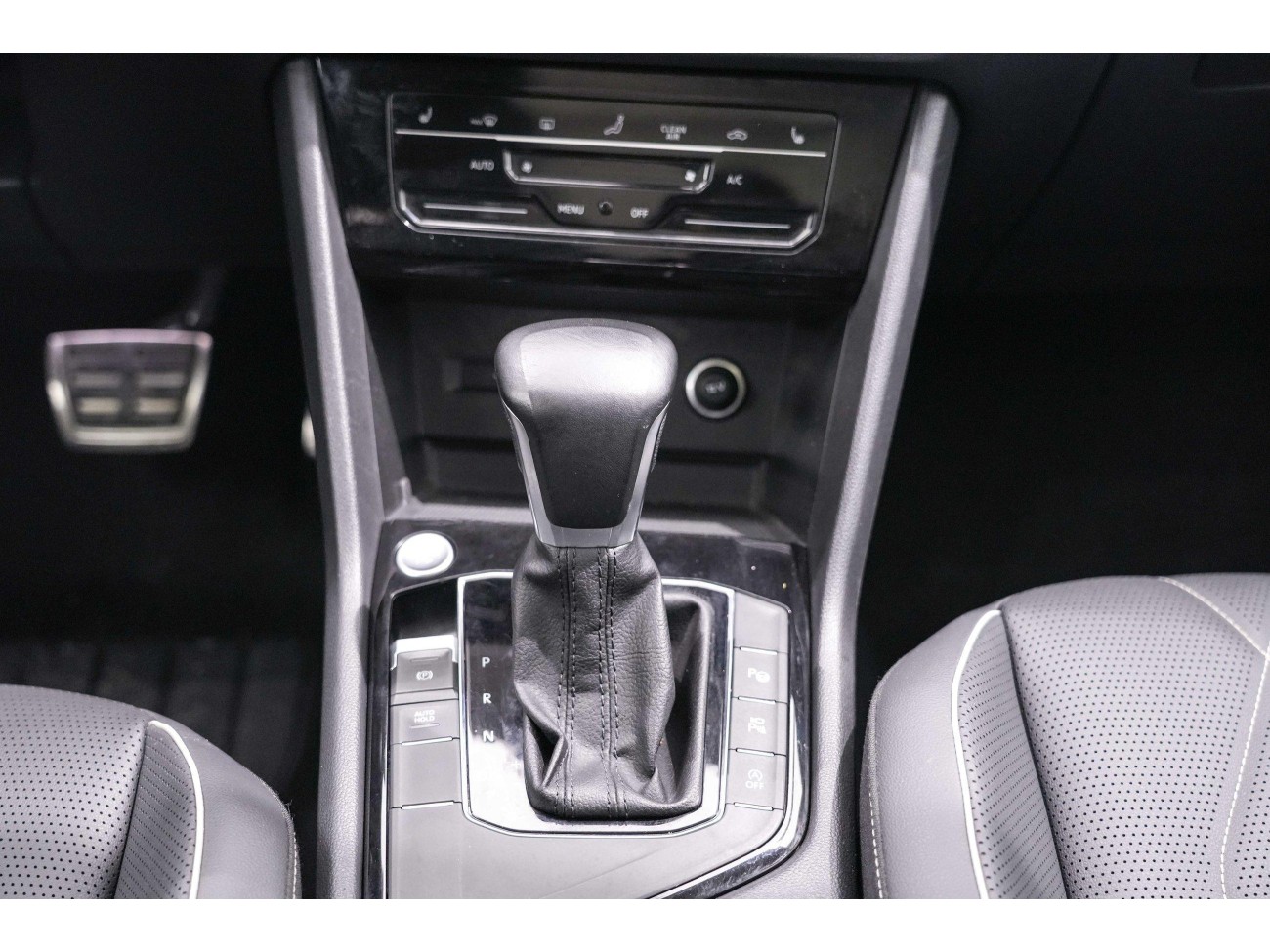 Volkswagen Tiguan L 2022