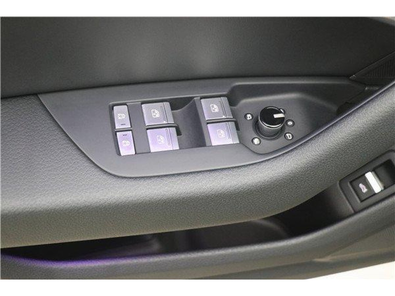 Audi A6L 45 TFSI 2025