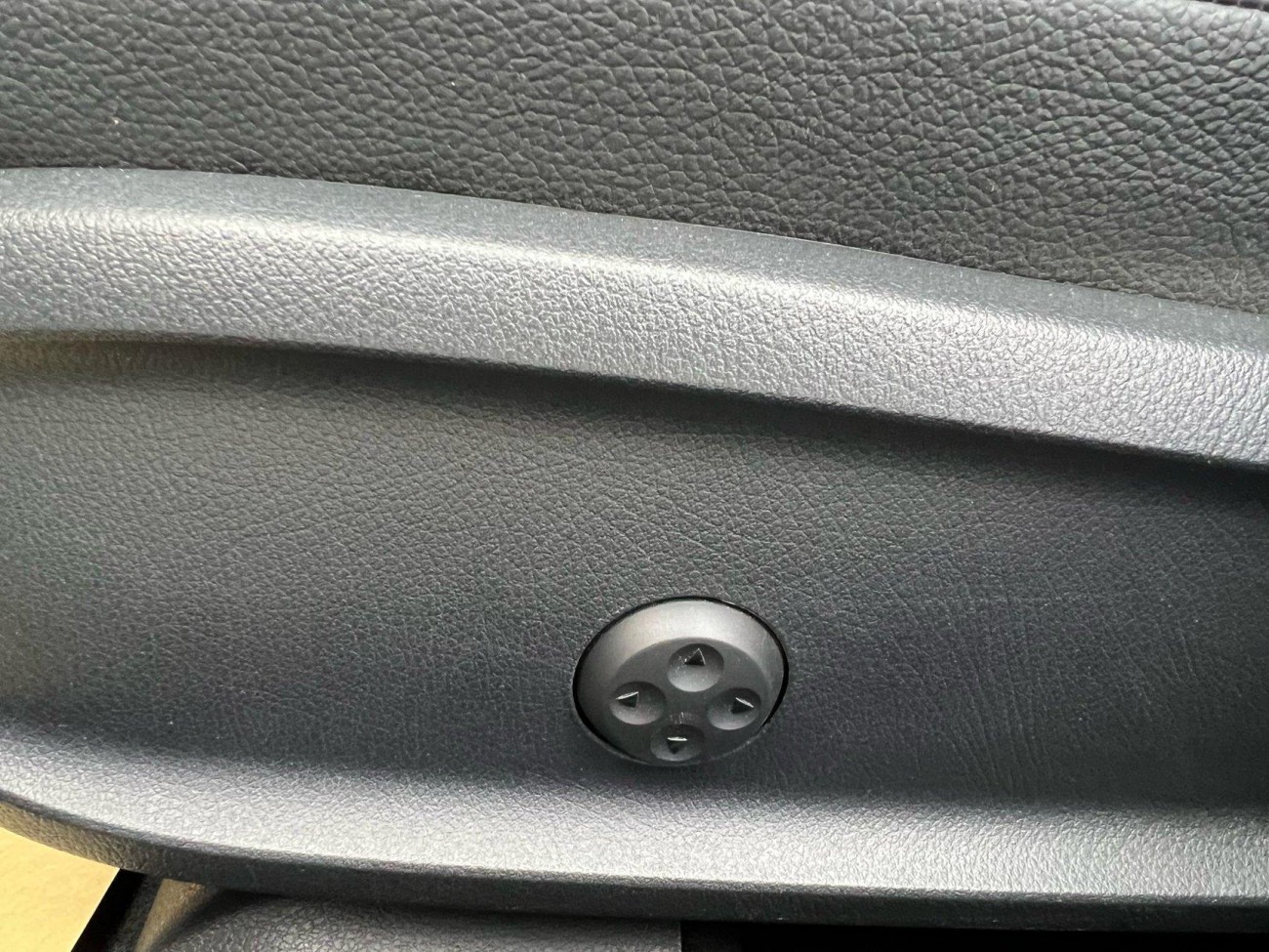 Mercedes-Benz CLA 200 2021