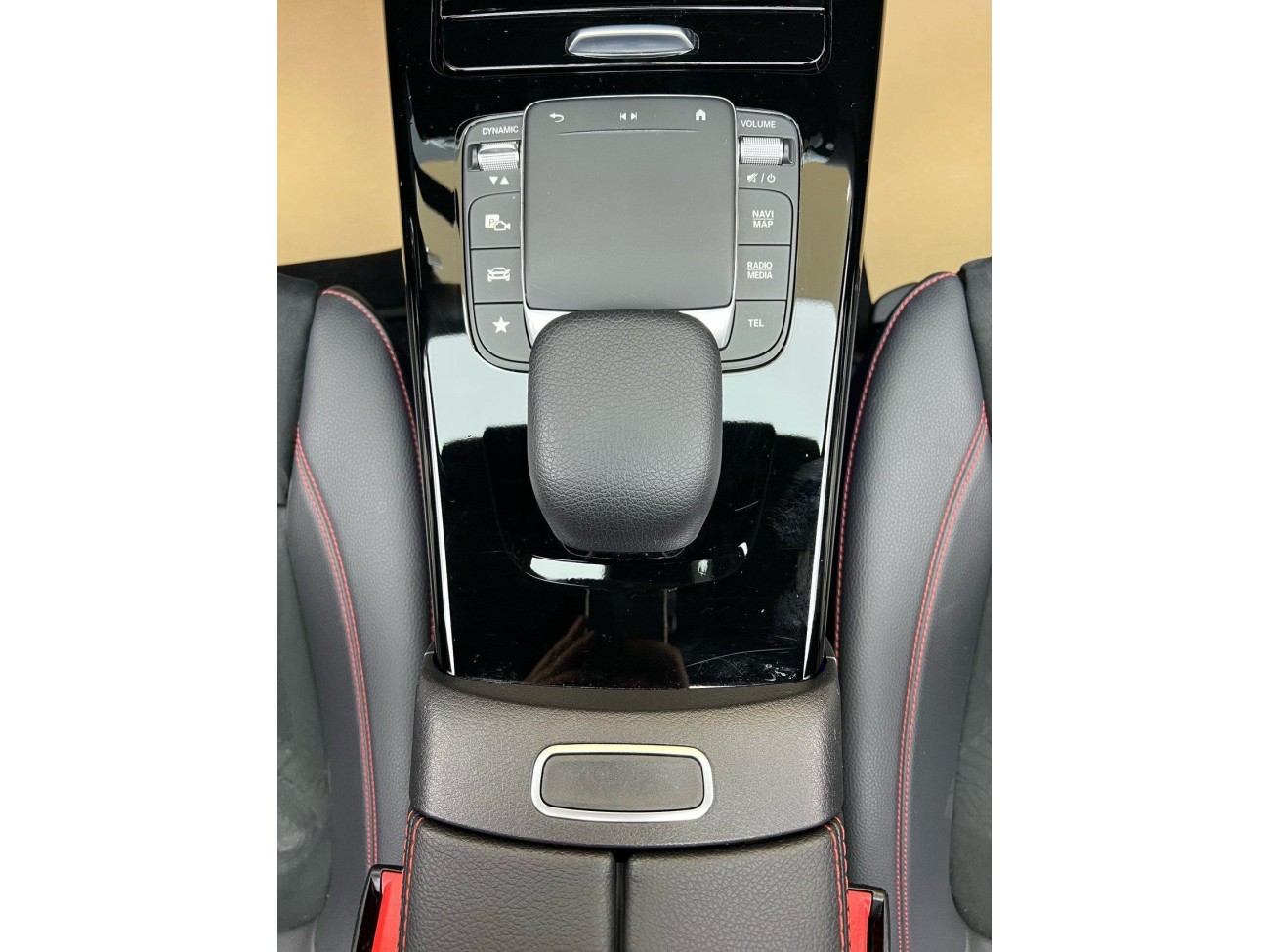 Mercedes-Benz CLA 200 2021