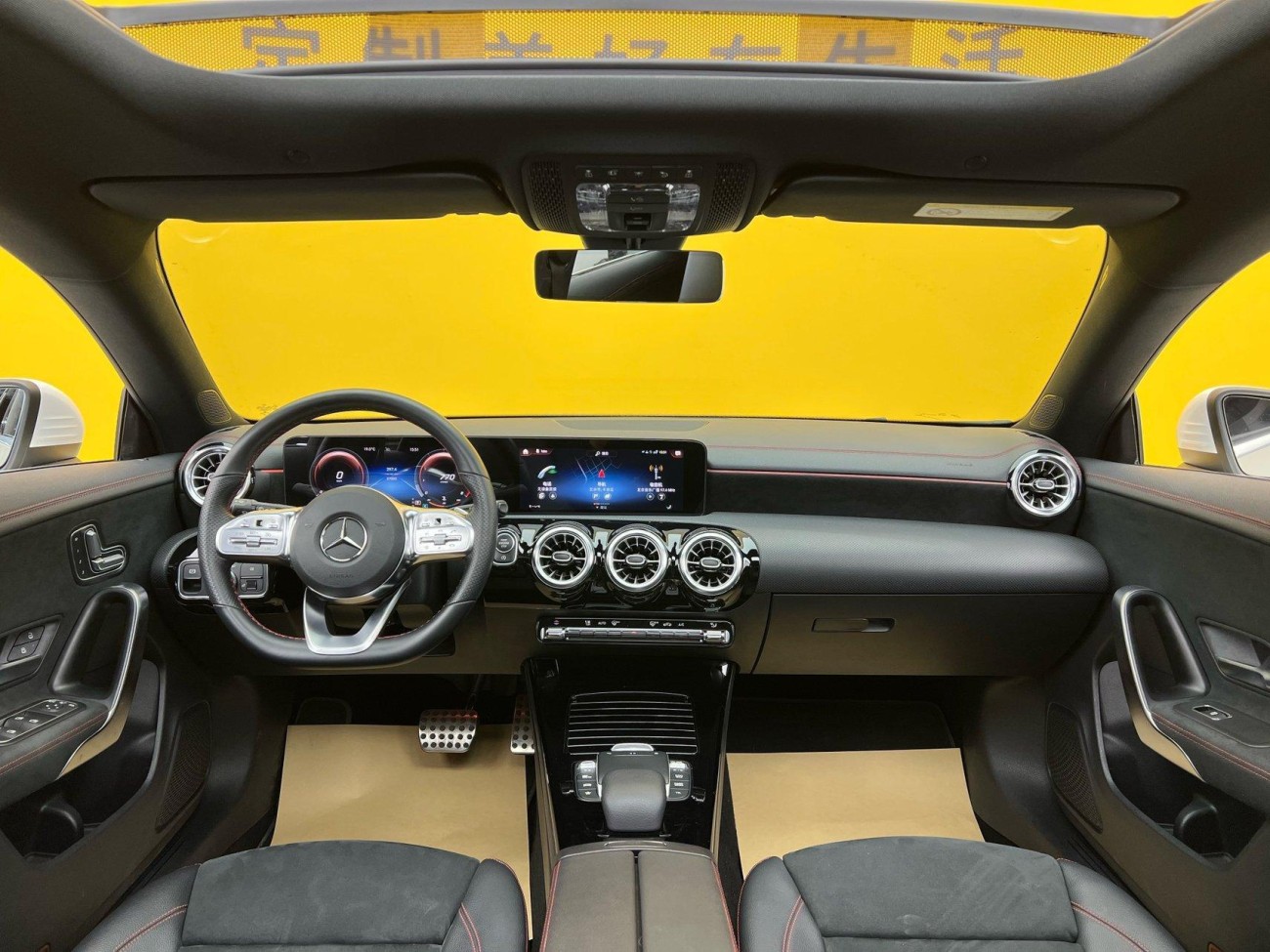 Mercedes-Benz CLA 200 2021