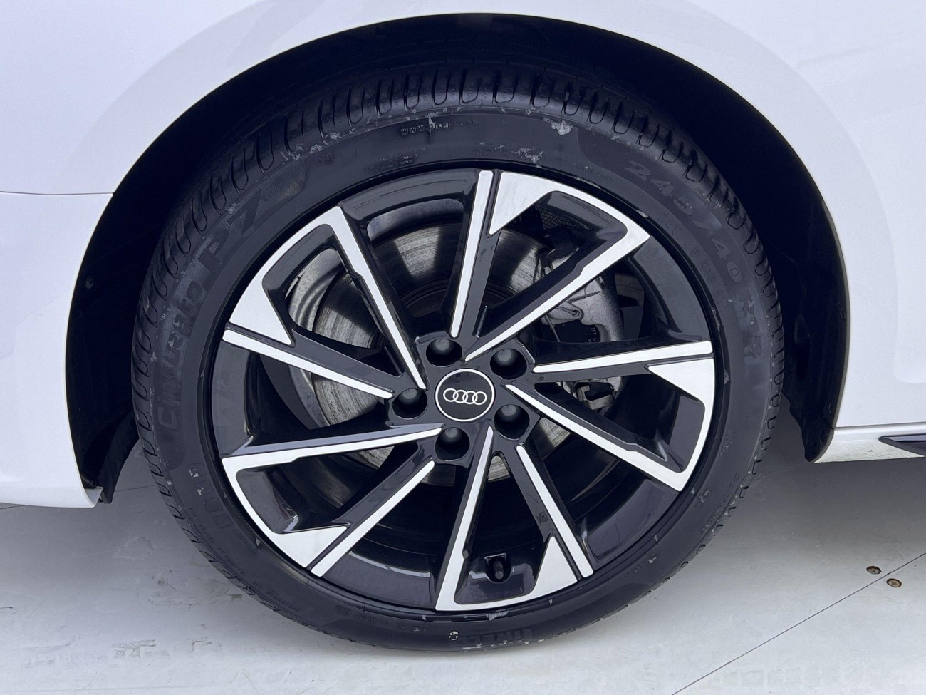 Audi A4L 45 TFSI 2023