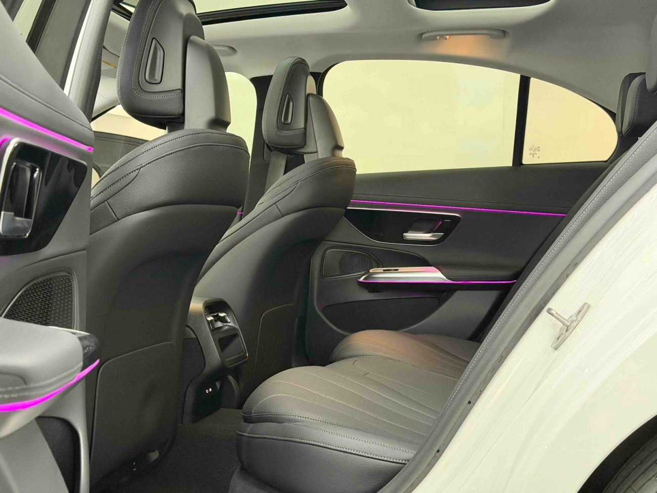 Mercedes-Benz E 260 2025