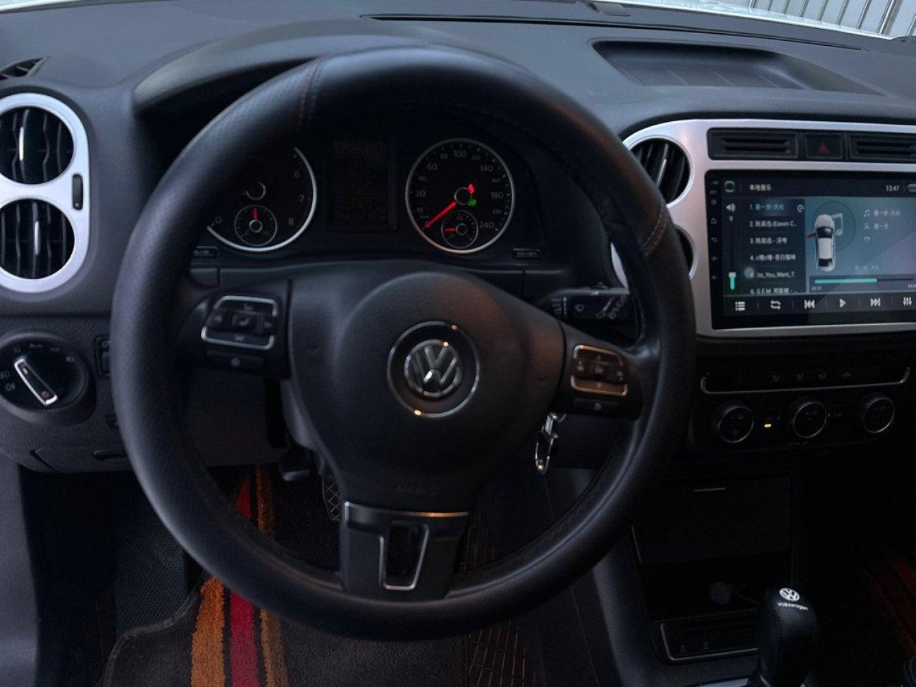 Volkswagen Tiguan 2011