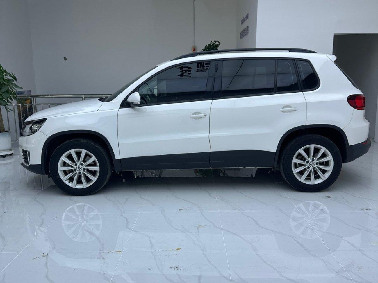 Volkswagen Tiguan 2011