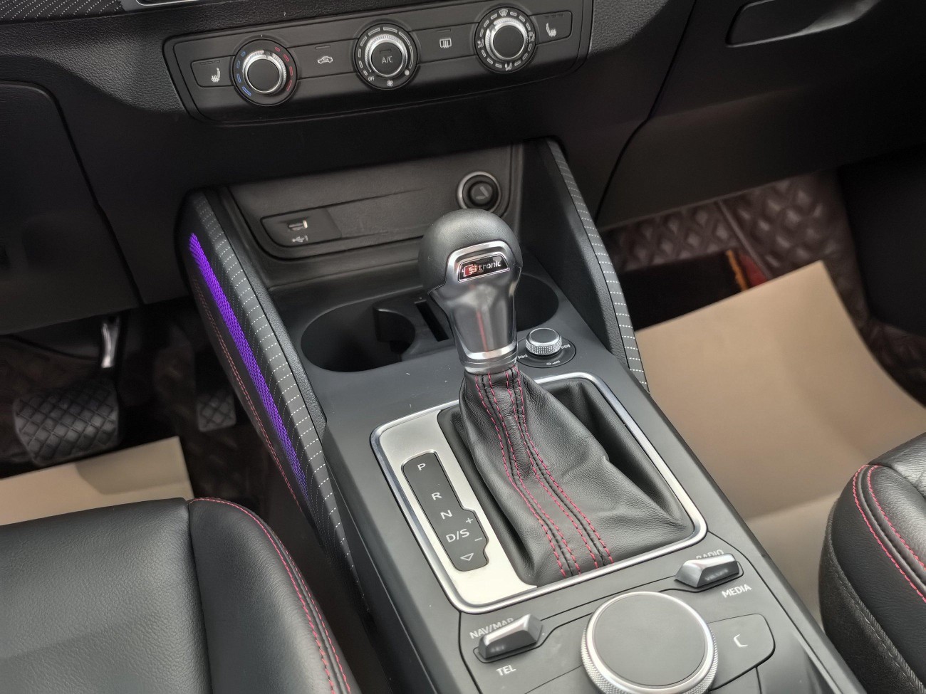 Audi Q2L 35 TFSI 2023