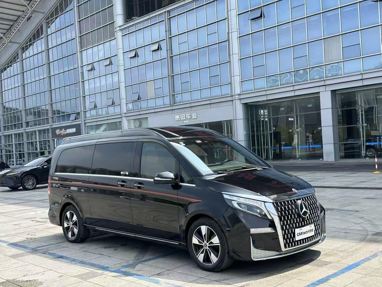 Mercedes-Benz V 2022