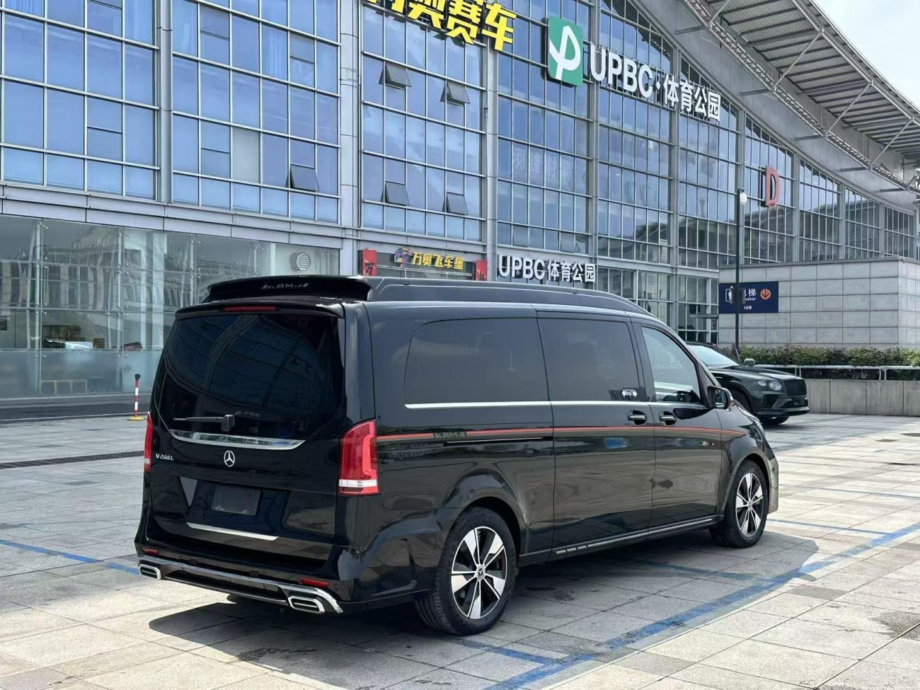 Mercedes-Benz V 2022