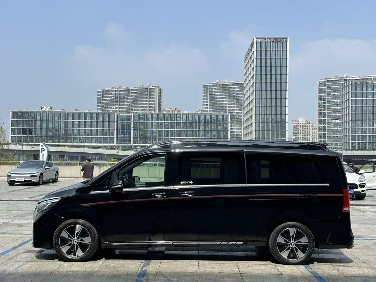 Mercedes-Benz V 2022