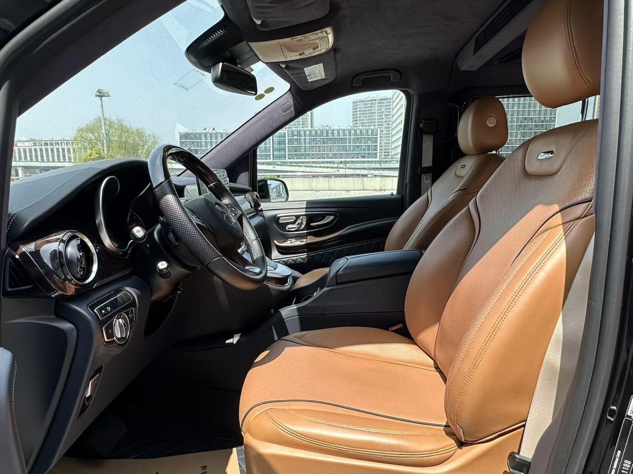 Mercedes-Benz V 2022