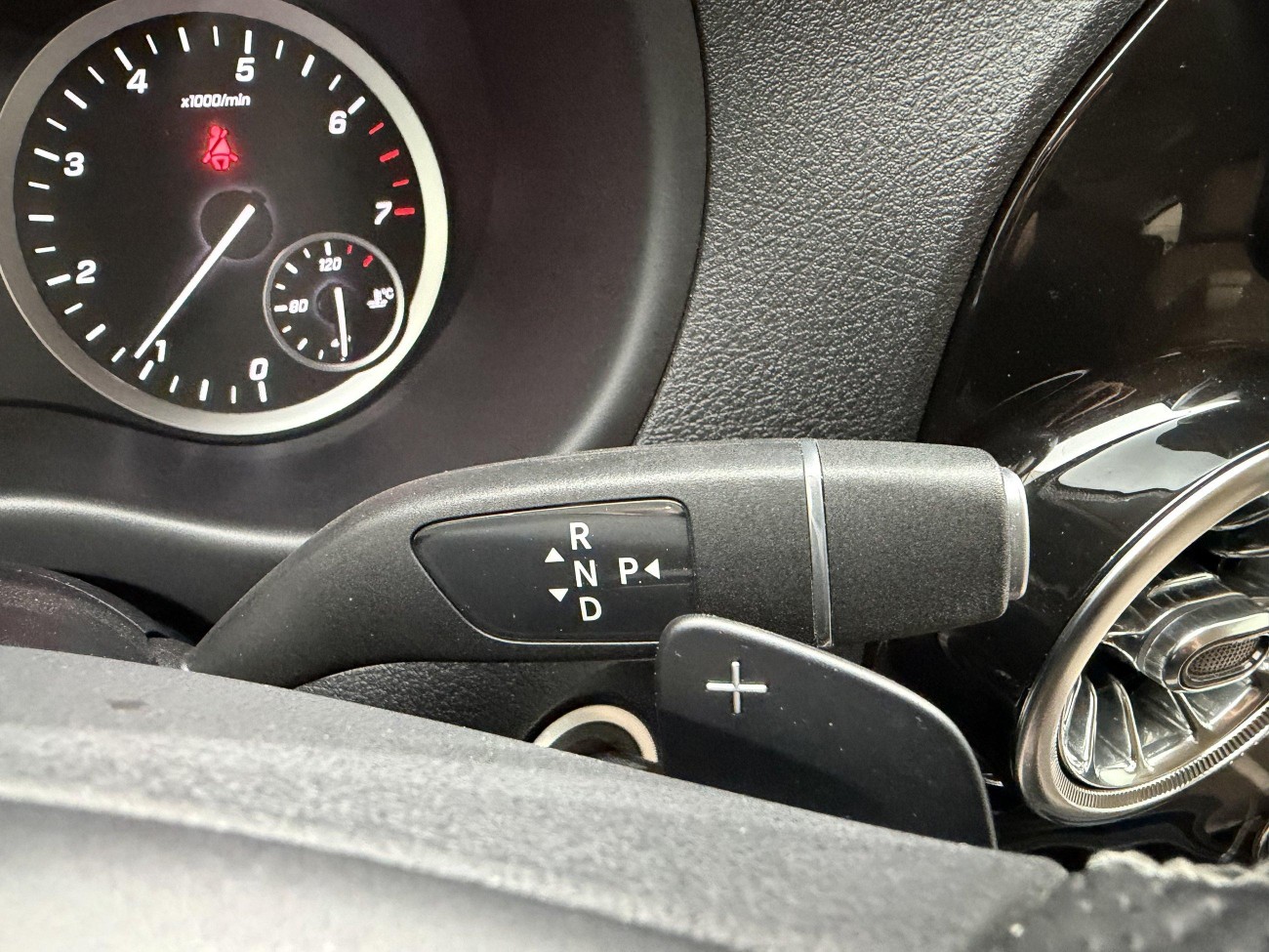 Mercedes-Benz 2021 2022