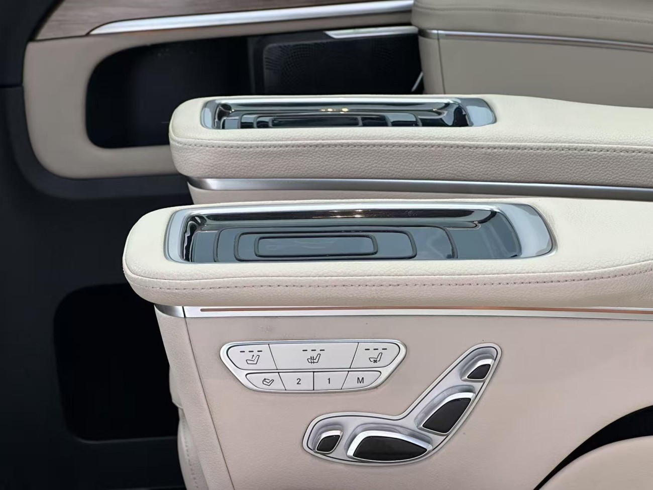 Mercedes-Benz V 2021