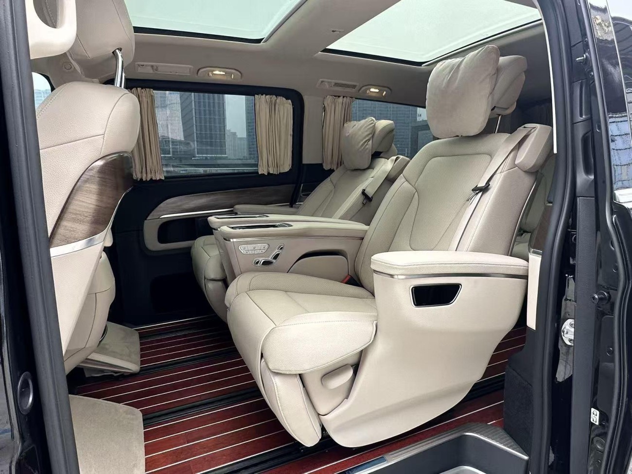 Mercedes-Benz V 2021