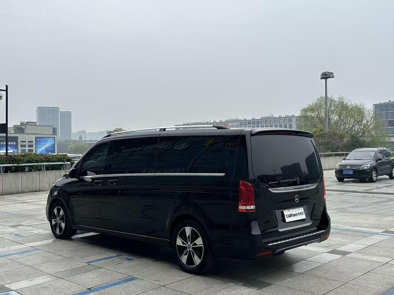 Mercedes-Benz V 2021