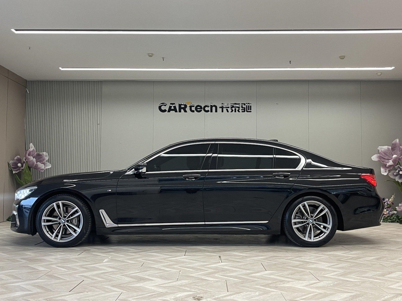 BMW 730Li 2019